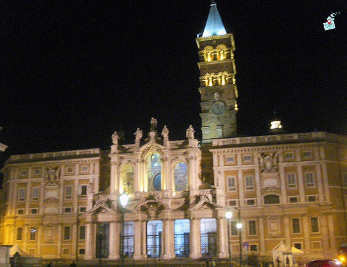 църква "Санта Мария Маджоре" в Рим, главна фасада